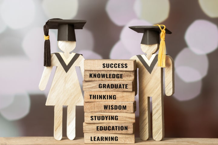 graduates min