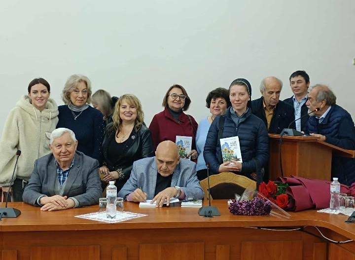 20.10.2025 НАПН Микола Слюсаревський 3
