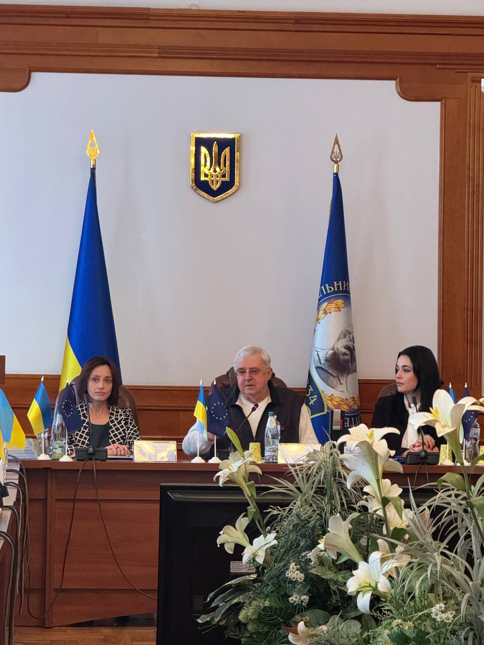 М конф кПО Освіта криз. 03.10.2025