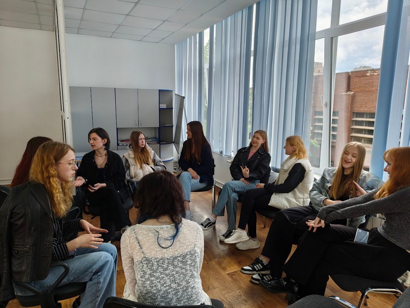 EU4YOUTH Митник Харламенко 29.05.2025 1