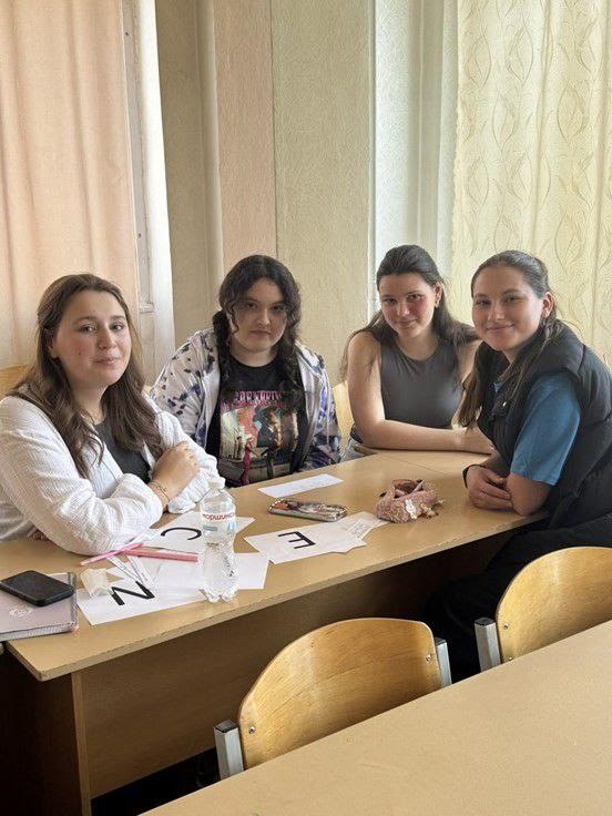 Тижд Англ Пугач 24.04.2025