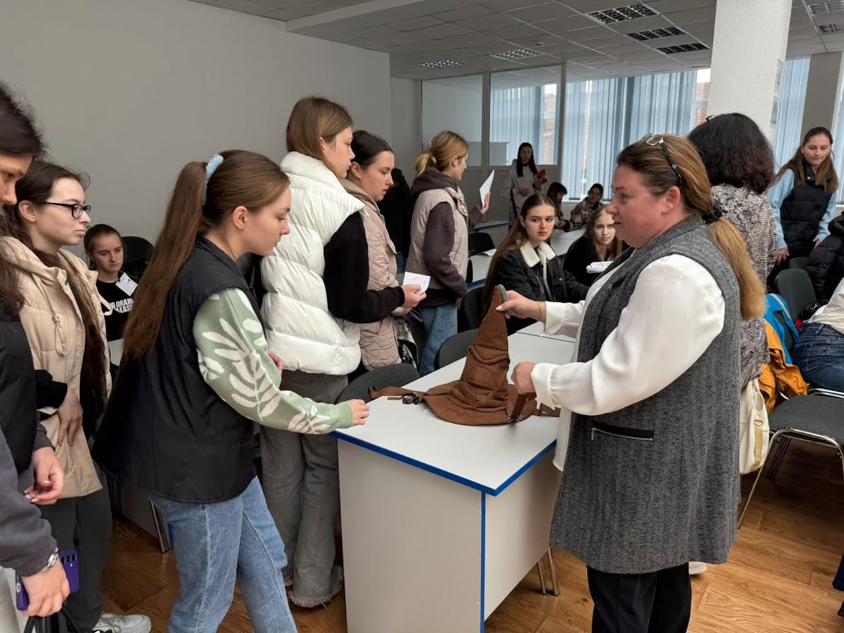 Тренінг Мірошнікова 7 речей 7.05.2025 фон
