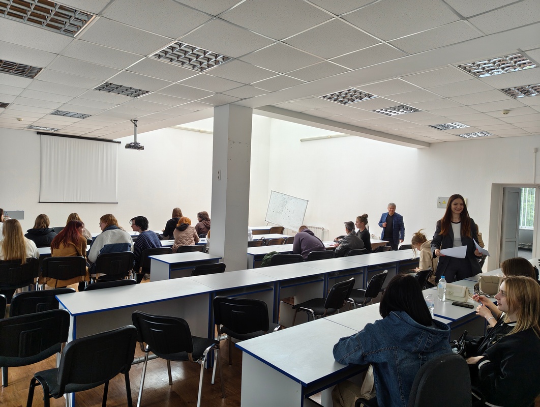 EU4YOUTH Митник Харламенко 12.05.2025 01